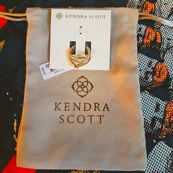 Kendra Scott Jewelry - NWT!! Kendra Scott Presleigh Stack Rings
